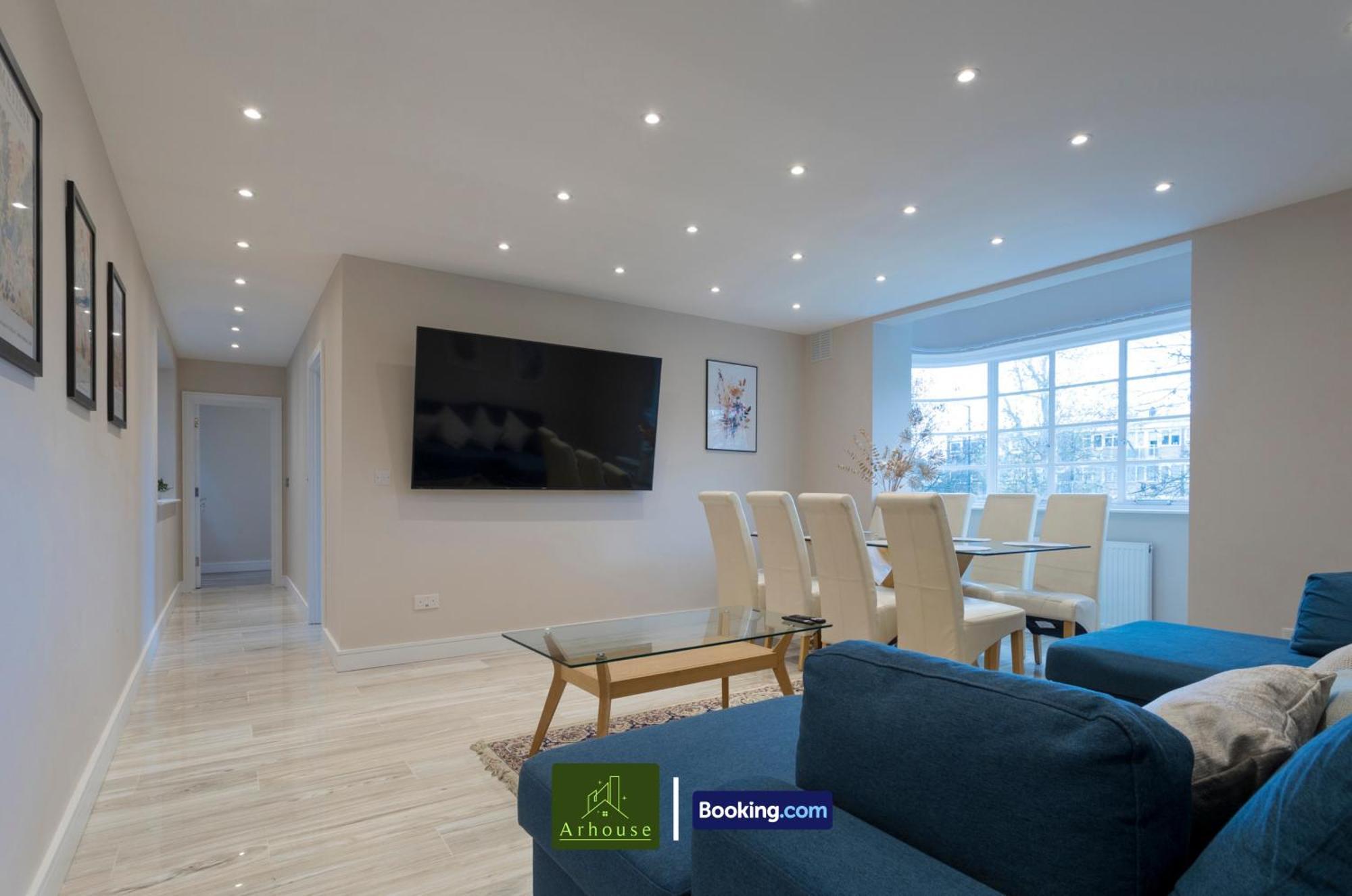 Three Bedroom By Arhouse Short Lets & Serviced Willesden With Free Wi-fi & Terrace Appartamento *