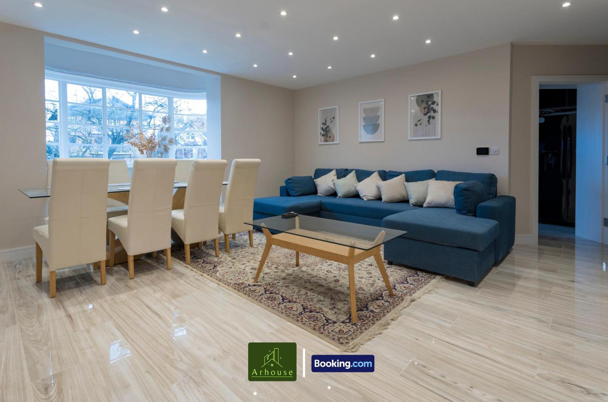 Three Bedroom By Arhouse Short Lets & Serviced Willesden With Free Wi-fi & Terrace